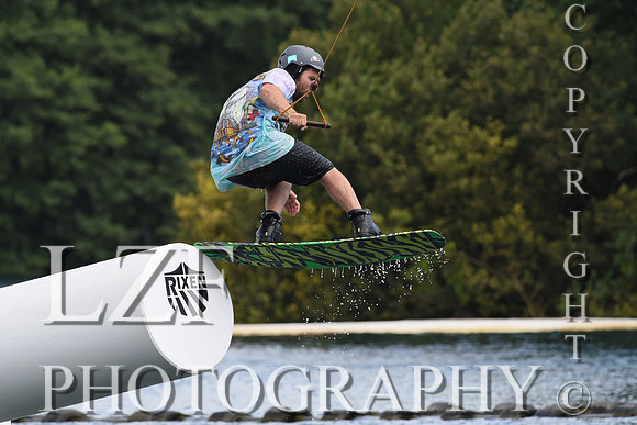 Wakeboarding Cannon