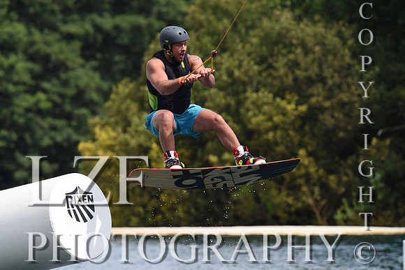 Wakeboarding Cannon