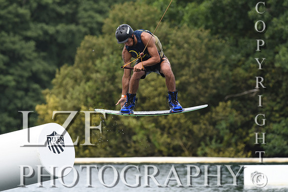 Wakeboarding Cannon