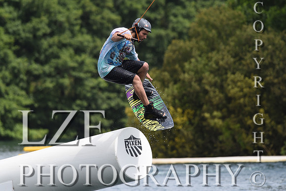Wakeboarding Cannon