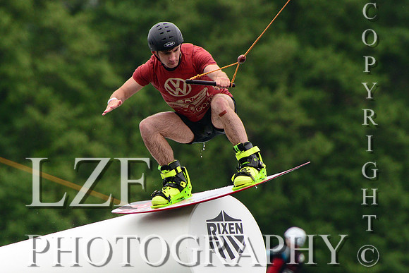 Wakeboarding Cannon