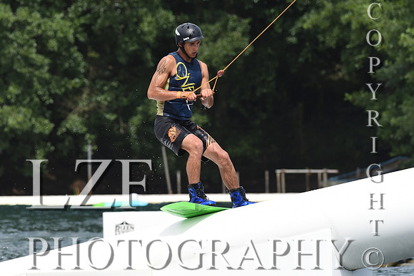 Wakeboarding Cannon