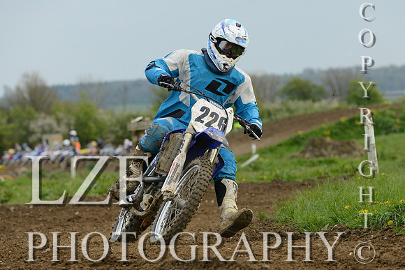 Hampshire Motocross club Event Grittenham Solo 226c