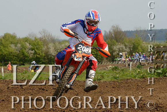 Hampshire Motocross club Event Grittenham Solo 208