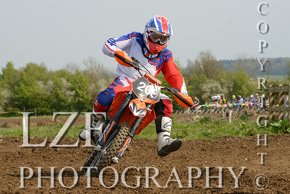Hampshire Motocross club Event Grittenham Solo 208b
