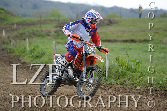 Hampshire Motocross club Event Grittenham Solo 208e