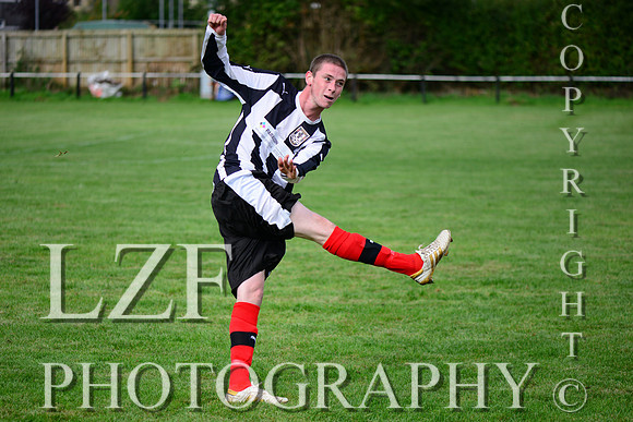 Malmesbury Victoria FC vs Clanfield 85 FC