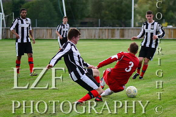 Malmesbury Victoria FC vs Clanfield 85 FC
