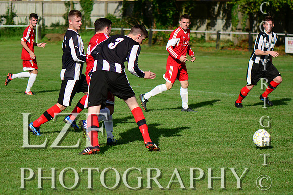 Malmesbury Victoria FC vs Clanfield 85 FC