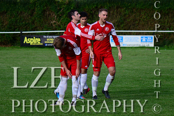 Malmesbury Victoria FC vs Clanfield 85 FC