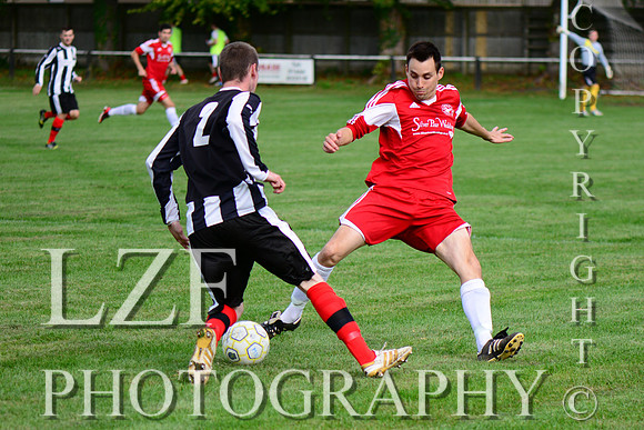 Malmesbury Victoria FC vs Clanfield 85 FC